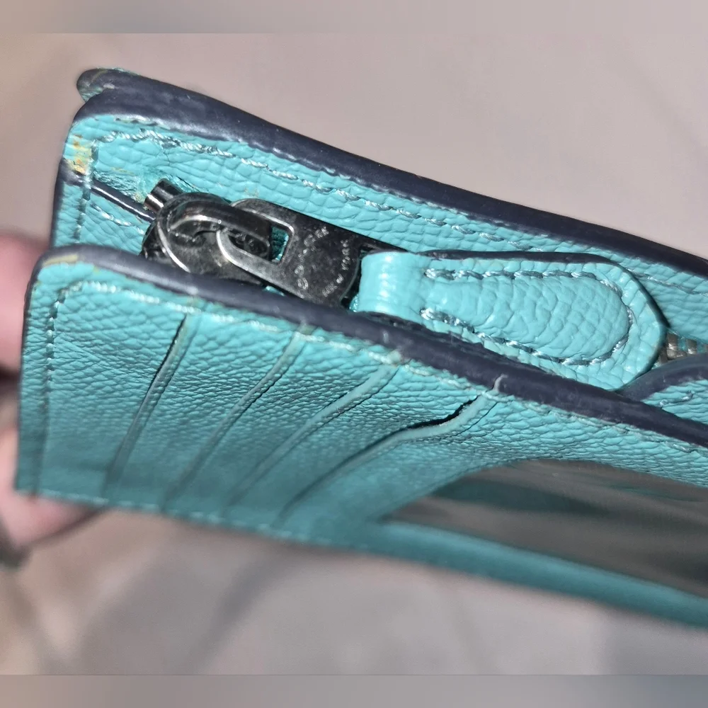 Coach Teal Small Leather Wallet - Coach Logo - Picture 4 of 13